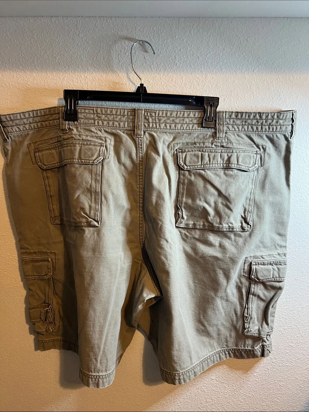 RedHead Men's Cargo Shorts in Tan